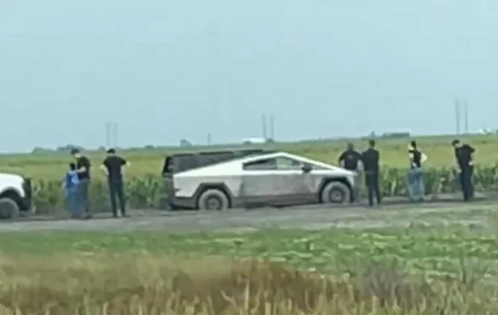 Cybertruck spotted stuck in the mud?