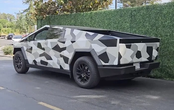 HD Walkaround Video of Camo Beta Cybertruck!