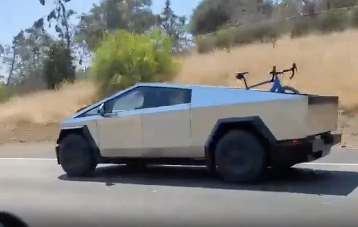 Spotted: Bike carried in Cybertruck vault bed