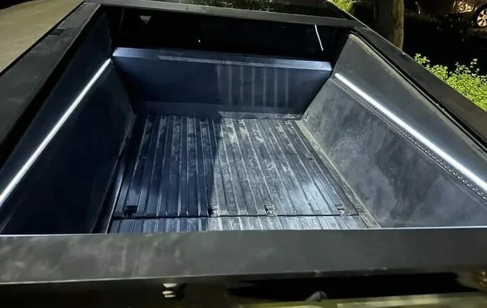 Cybertruck bed vault lighting is so clean (clearest photo yet)