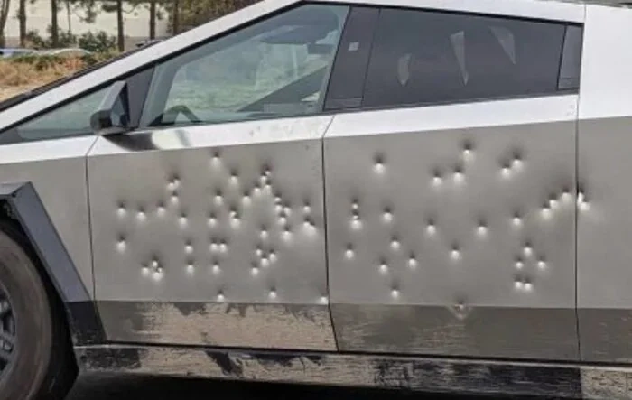 Bulletproof tested Cybertruck spotted!!  Musk confirms: "No bullets penetrated into the passenger compartment." [⚠️ ADMIN WARNING: NO POLITICS]