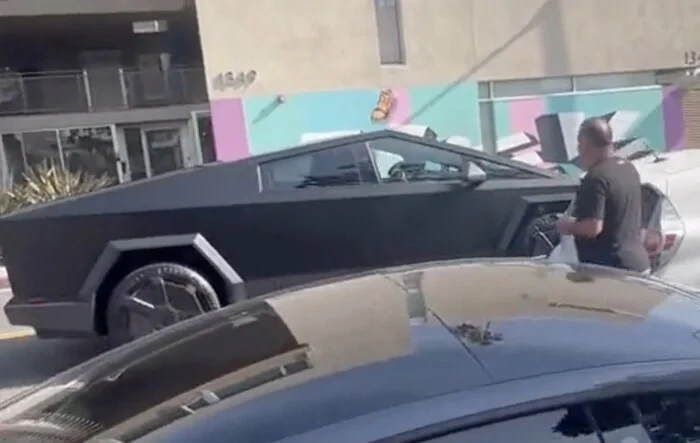 Matte Black Cybertruck Finally Appears!! 😱 Driven by Franz Von Holzhausen