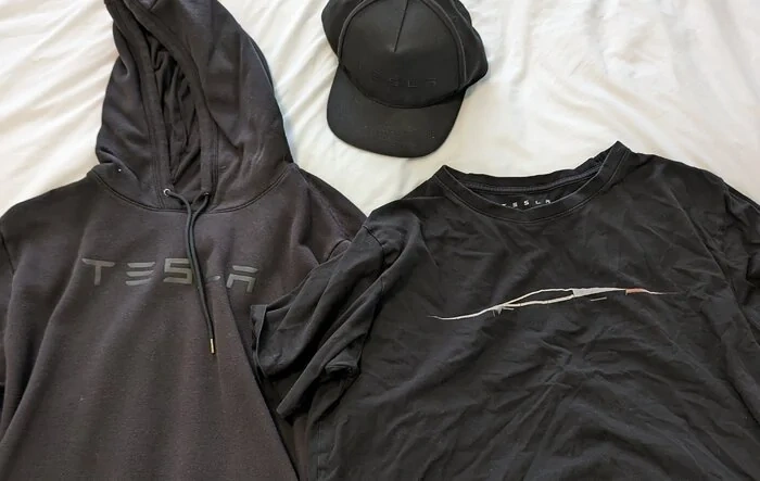 Show off you Cyber Thursday (Cybertruck Day) outfit!