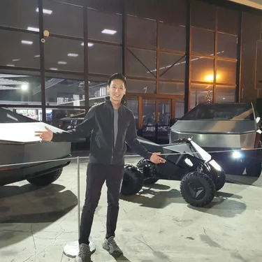 Tesla Cybertruck There are Two Cybertrucks by Tesla in Existence Tesla Cybertrucks with Cyberquad