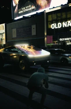 Tesla Cybertruck Real Life Cybertruck Photos Compilation (No renders please) E01WwvyXsAgjiCc