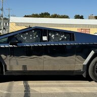 CyberTruckGlass